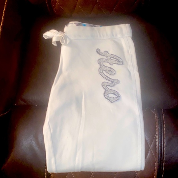 Aeropostale - Picture 1 of 14